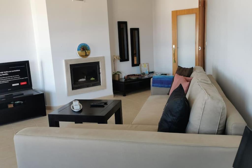 Amazing Lodge By The Ocean - Fully Equipped! Ericeira Exterior photo